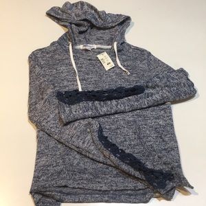 Brand New Light Sweatshirt